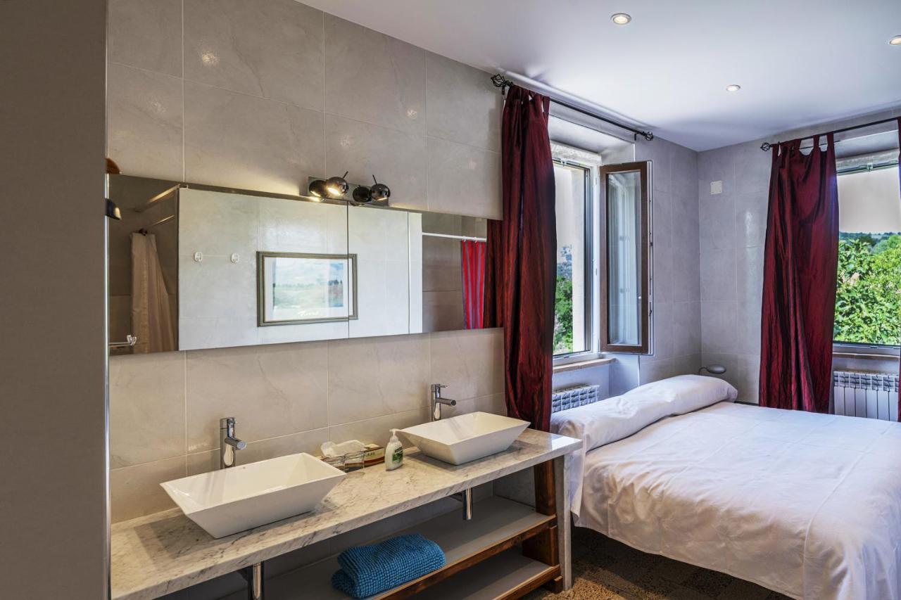 مبيت وإفطار Amandola Casa Friano المظهر الخارجي الصورة
